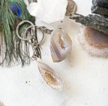Load image into Gallery viewer, Keychains: Amethyst, Quartz, Oco Geode, Citrine